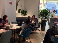 -港丽餐厅(来福士店)