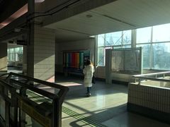 -上海体育馆(地铁站)