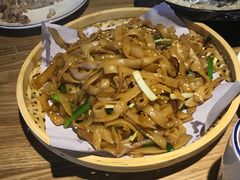 干炒牛河-小和庆·知味(首铸万科店)
