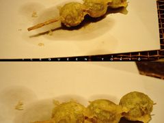 炸银杏-みかわ是山居