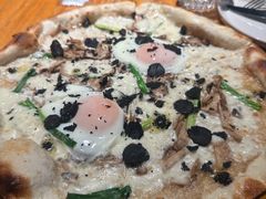 黑松露牛肝菌蘑菇披萨-JINNS锦时 steak&pizza(浸信会礼拜堂旧址店)