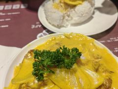 -阿维斯咖啡(镜湖店)