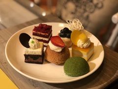 -杭州临平万丽酒店·燃餐厅(人民大道店)