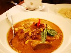 -Thai Pothong Restaurant