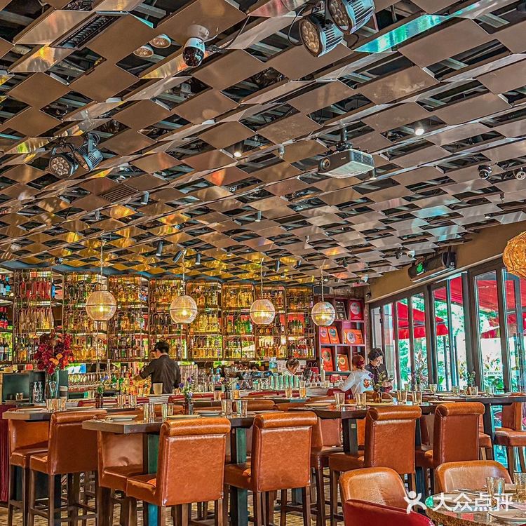 在魔都！被这口西班牙海鲜饭征服了...