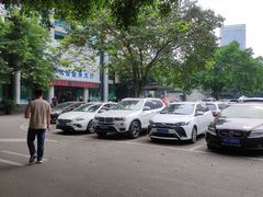 -颜氏双江清水鱼一养身火锅(磁器口店)