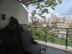 -皇马海口湾海景酒店(万绿园秀英港店)