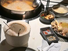 -喃喃椰·糟粕醋·椰子鸡火锅(七堡花园店)