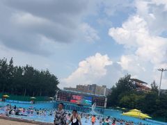 -欢乐水魔方水世界