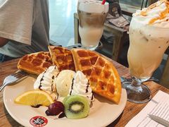 -漫咖啡MAAN COFFEE(新华图书城店)