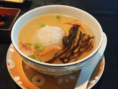 樱花虾黄鱼狮子头-醉东Oriental House(静安嘉里中心店)