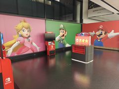 -维也纳国际机场