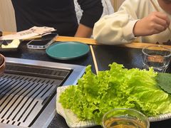 -臻牛烤肉