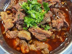 -大众跷脚牛肉馆·非遗传承单位(峨眉山店)