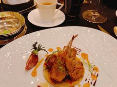 烤羊排-LA TABLE de Joël Robuchon Restaurant