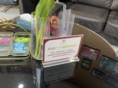 -雅悦齿科(顾村公园店)