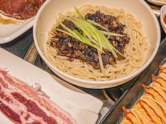 -军硕烤肉·部队火锅(二七万达店)