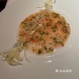 中规中矩