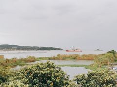 -亮河湾山庄