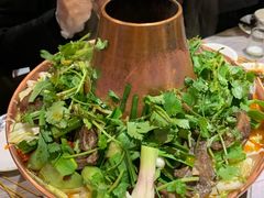 -金陵大勇烧烤·小龙虾·海鲜大咖(竹山路店)