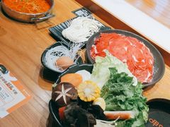 -呷哺呷哺(万达新世界店)