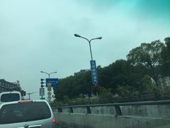 -上海南站-停车场