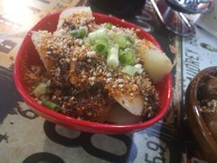 -椒点传统串串香