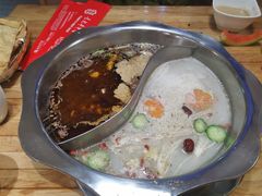 -袁记串串香(四平路店)