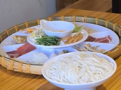 -勺子米线·云南传统小吃市集(四方街店)