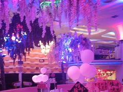 -巴特餐饮6加1音乐餐吧·新疆菜
