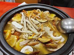 -菌之家·专业纯野生菌火锅·特色炒菌