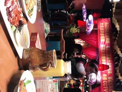 -老滇山寨•云南特色菜•地方菜•民族风情歌舞表演(金碧店)