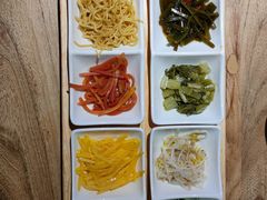 -怪噜范·老贵阳街头名小吃(数博万达店)