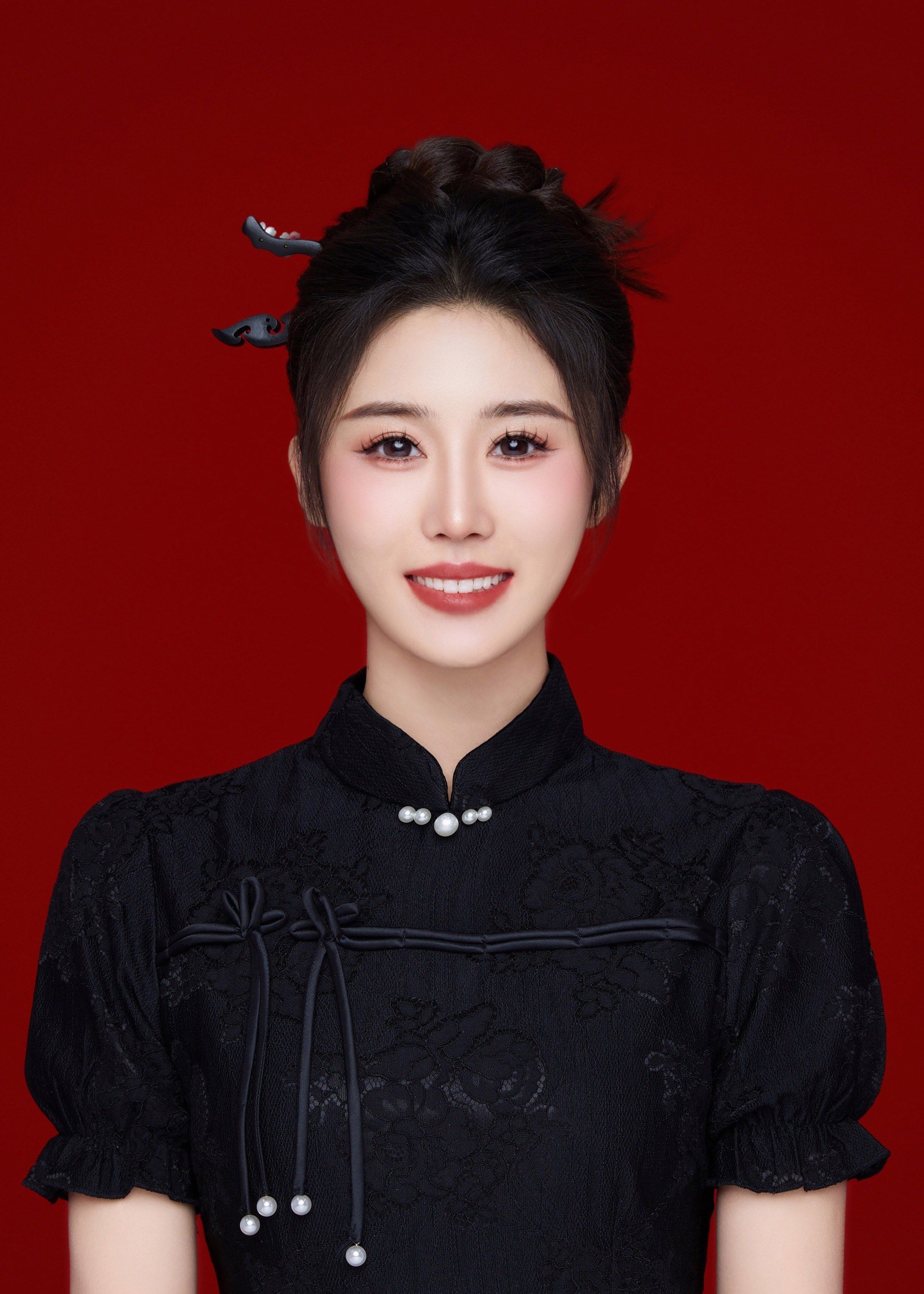 快来拍最火的中式证件照吧!