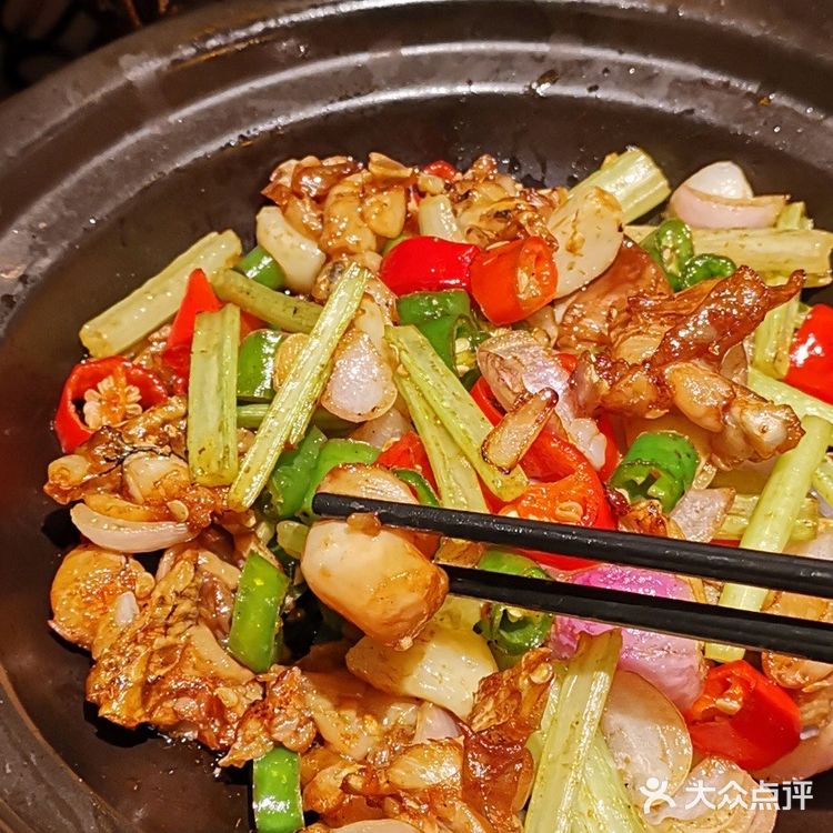 杭州新开的!粥好吃潮汕菜也好吃。