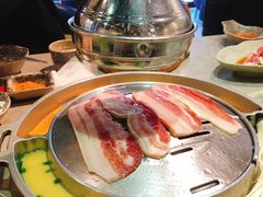 -哈哈碳都·牛肋条无限自助烤肉(台江万达店)
