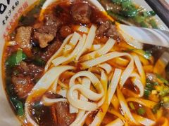 -湘人龙记老长沙米粉(鸟巢店)