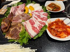 -木槿花韩式炭烤·熟成肉工坊(孙文东路店)