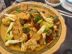 -老来福·非遗酸汤兔(凯旋路店)