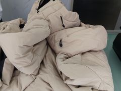 -福奈特洗衣·洗鞋·奢侈品护理(真北店)