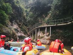 -平江沱龙峡漂流