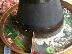 -东镇老火锅(长春路首店)