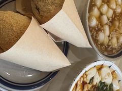-正南齐北·老街糯米团(洪崖洞店)