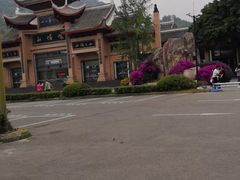 -峨眉山报国寺
