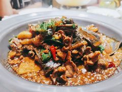 -黄泥岗·地道湖北菜(奥特莱斯店)