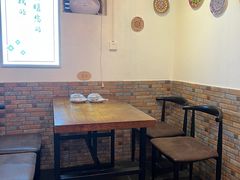 -小厨子私房菜·云南美食店
