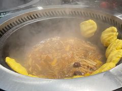 筋头巴脑-袁小二大东北铁锅炖(吉祥村总部)