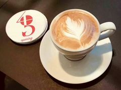 咖啡☕️+三明治，尤其美味-DK45丹麦家居生活馆·依诺维绅(798店)