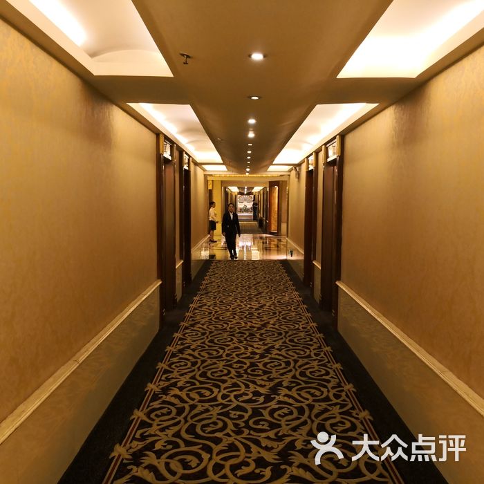 李七庄鹏天阁大酒店图片