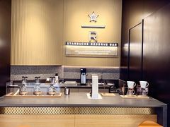 自助取餐区-星巴克臻选(上海合生汇1F店)